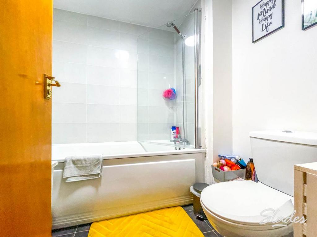 7 hold bathroom