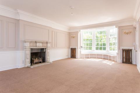 3 bedroom flat for sale, Kingsgate Bay Road, Holland House Kingsgate Bay Road, CT10