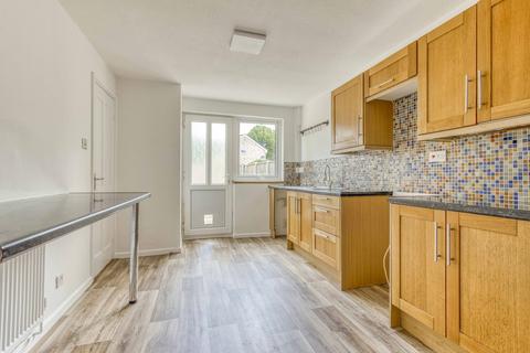 8 School Road, Monkton Heathfield, Taunton, TA2 8PB