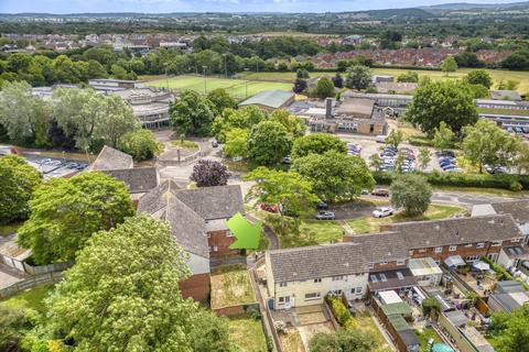 8 School Road, Monkton Heathfield, Taunton, TA2 8PB