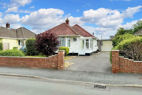 3 bedroom detached bungalow for sale, Abbrook Avenue, Kingsteignton, TQ12