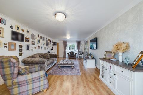 5 Tan Pits Close, Astley, Manchester, M29 7FG