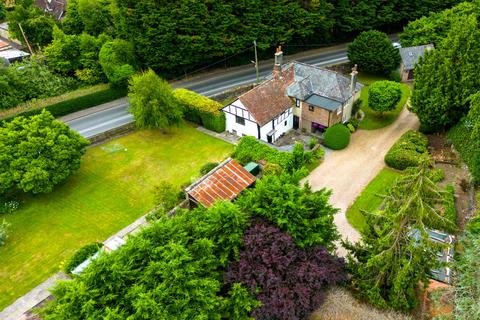 5 bedroom detached house for sale, Stane Street, Codmore Hill, Pulborough, West Sussex