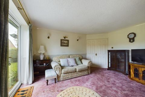2 bedroom detached bungalow for sale, The Vineyards, Leven, Beverley, HU17 5LD