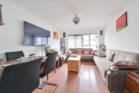 1 bedroom flat for sale, Minerva Close, Oval, London, SW9