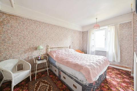 3 bedroom maisonette for sale, Lubbock Street, Peckham, London, SE14