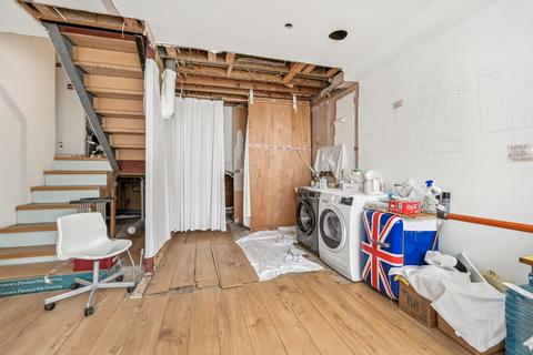 2 bedroom maisonette for sale, Cranley Gardens, South Kensington, London