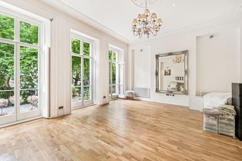 2 bedroom maisonette for sale, Cranley Gardens, South Kensington, London