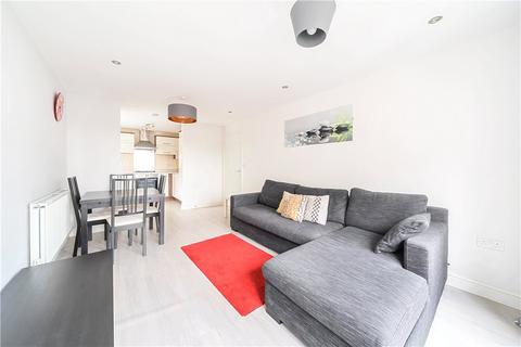 2 bedroom apartment for sale, Plantation Close, Bushey, Hertfordshire