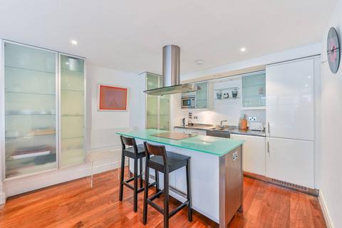 1 bedroom flat for sale, Harlequin Court, Covent Garden, London, WC2E