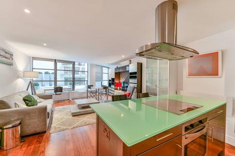 1 bedroom flat for sale, Harlequin Court, Covent Garden, London, WC2E