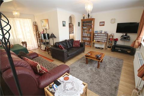 2 bedroom detached bungalow for sale, Lumber Leys, FRINTON HOMELANDS, CO14