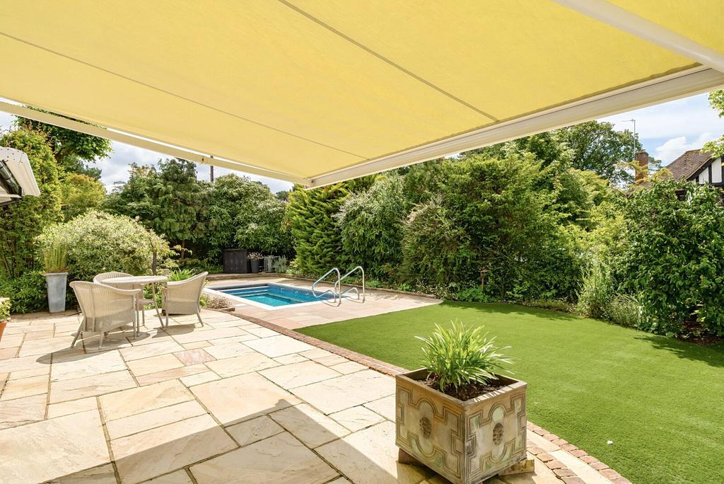 Patio/Pool