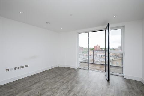 1 bedroom flat for sale, Hoopers Mews, Acton, W3