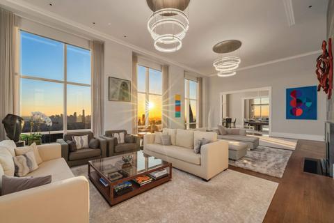 4 bedroom penthouse, United Nations Plaza