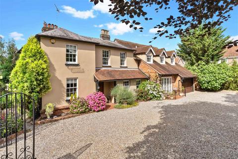 5 bedroom detached house for sale, Stanford Rivers Road, Ongar CM5