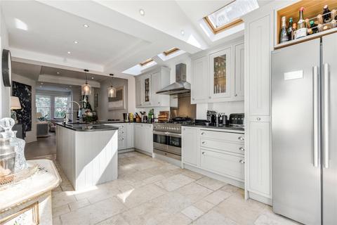 4 bedroom terraced house for sale, Sheen Road, Richmond, Surrey, TW9