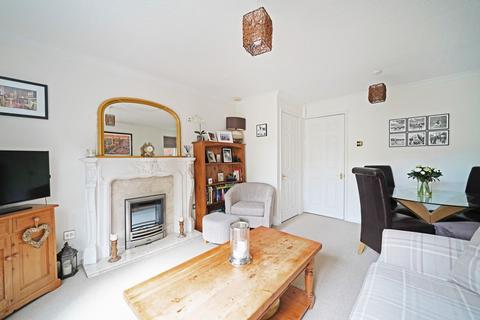 2 bedroom semi-detached house for sale, Tilesford Close, Monkspath, B90