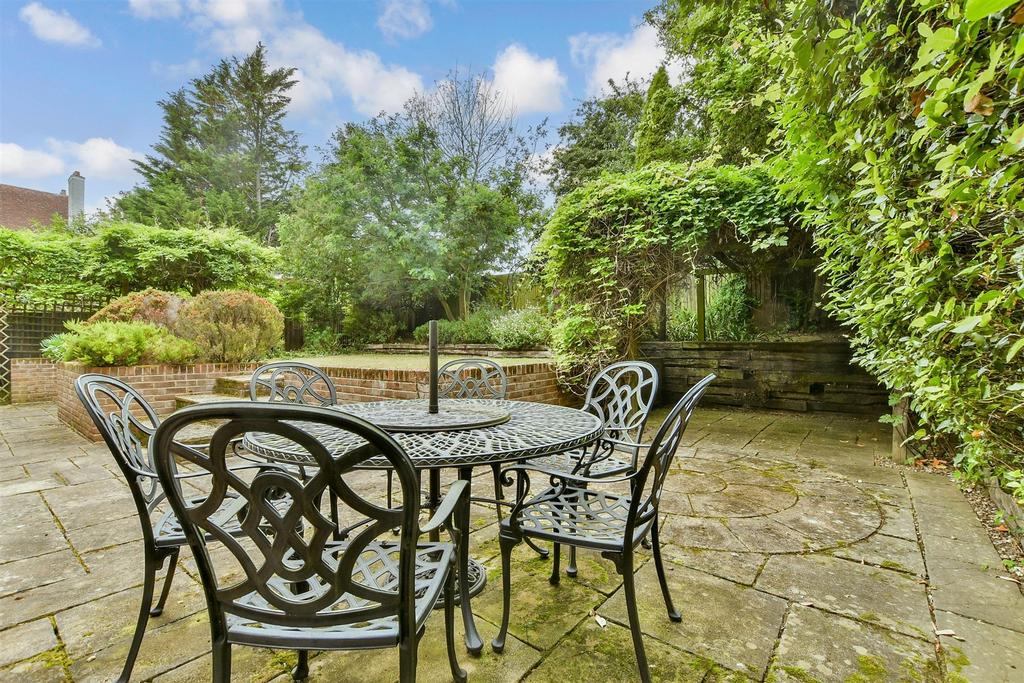 Patio / Decking