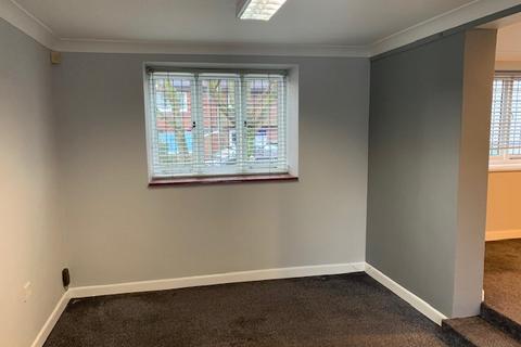 Property to rent, Park Road, Petersfield