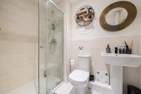 4 Berwick Close, Binfield, Bracknell, RG42 4JD
