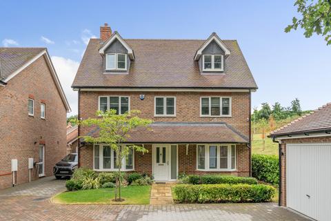 5 bedroom detached house for sale, Parkwood Hill, Greenhithe, Kent