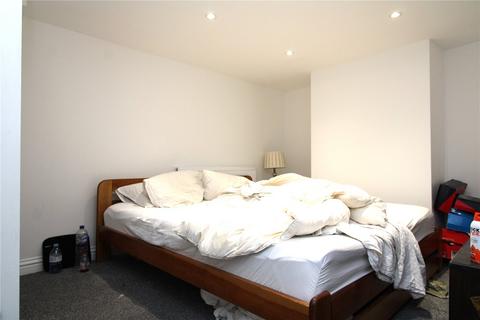 3 bedroom terraced house for sale, Union Street, Old Town, Swindon, Wiltshire, SN1