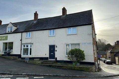 2 bedroom semi-detached house to rent, Corby Road, Market Harborough LE16