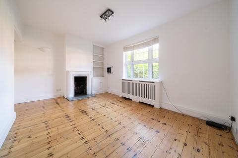 2 bedroom end of terrace house to rent, Greenstead Gardens, London SW15