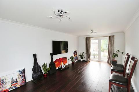 4 bedroom detached house for sale, Dempsey Walk, Ifield, Crawley, West Sussex. RH11 0LW