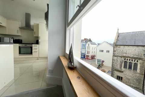 1 bedroom flat for sale, High Street, Tenby, Pembrokeshire, SA70