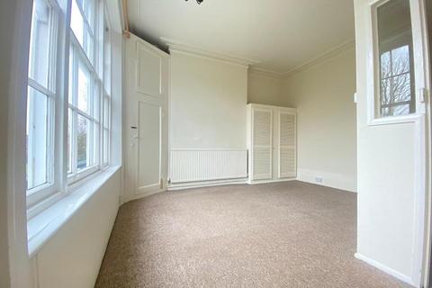 1 bedroom apartment to rent, North Parade, Lowestoft NR32