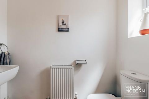 10 Anderson Drive, Peterborough, PE3 6HS