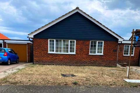 3 bedroom detached bungalow for sale, West Mersea, CO5 8LF