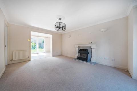 4 bedroom detached house for sale, Banbury,  Oxfordshire,  OX16