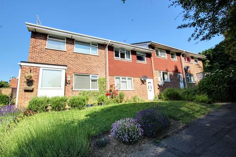 3 bedroom terraced house for sale, Duncton Close, Haywards Heath, RH16