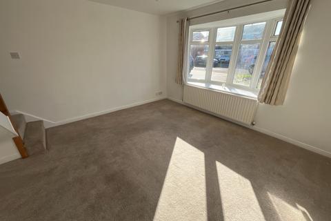 42 Ravens Way, Burton-on-trent, DE14 2JS
