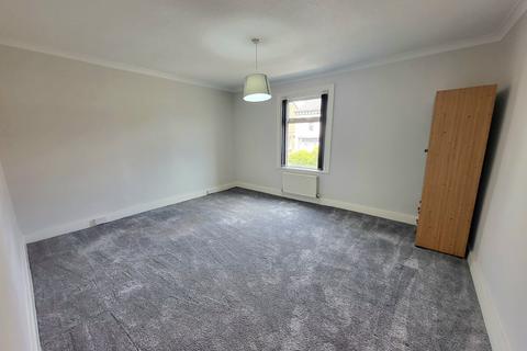 2 bedroom terraced house to rent, Manchester Road, Heaton Chapel, Stockport, SK4