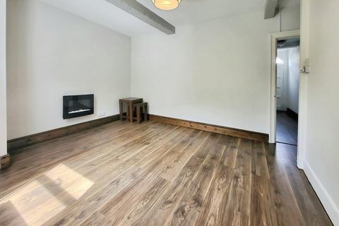 2 bedroom terraced house to rent, Manchester Road, Heaton Chapel, Stockport, SK4