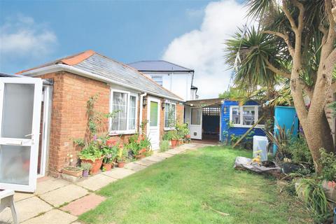 6 bedroom semi-detached house for sale, Bennett Road, Bournemouth