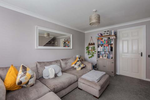 86 Blunden Drive, Slough, SL3 8WQ