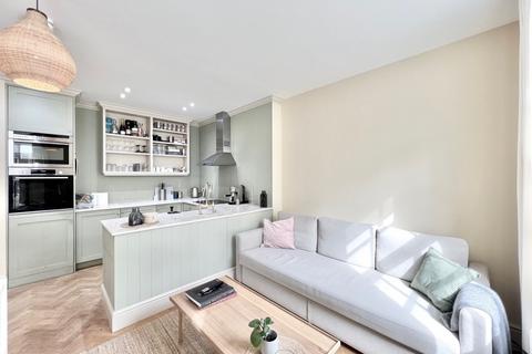 1 bedroom flat to rent, 46 South Molton Street, London W1K