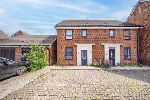 3 bedroom semi-detached house for sale, Messenger Road, B66 3NQ