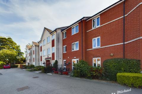 1 bedroom apartment for sale, Pearl Court, Croft Road, Aylesbury, Buckinghamshire