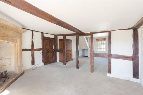 4 bedroom apartment for sale, High Street, Winchcombe, Gloucestershire, GL54