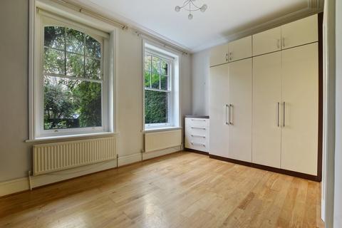 3 bedroom apartment to rent, Broadhurst Gardens, London, NW6
