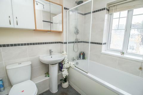 38 Lambourne Way, Portishead, Bristol, BS20 7LQ