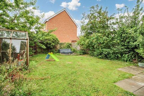 38 Lambourne Way, Portishead, Bristol, BS20 7LQ