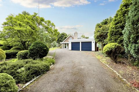 4 bedroom detached bungalow for sale, Bretby, Nr Burton upon Trent, DE15
