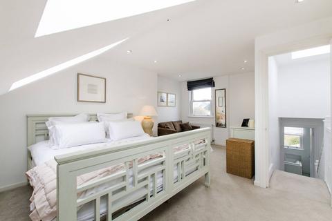 4 bedroom terraced house for sale, Selkirk Road, Tooting, London, SW17